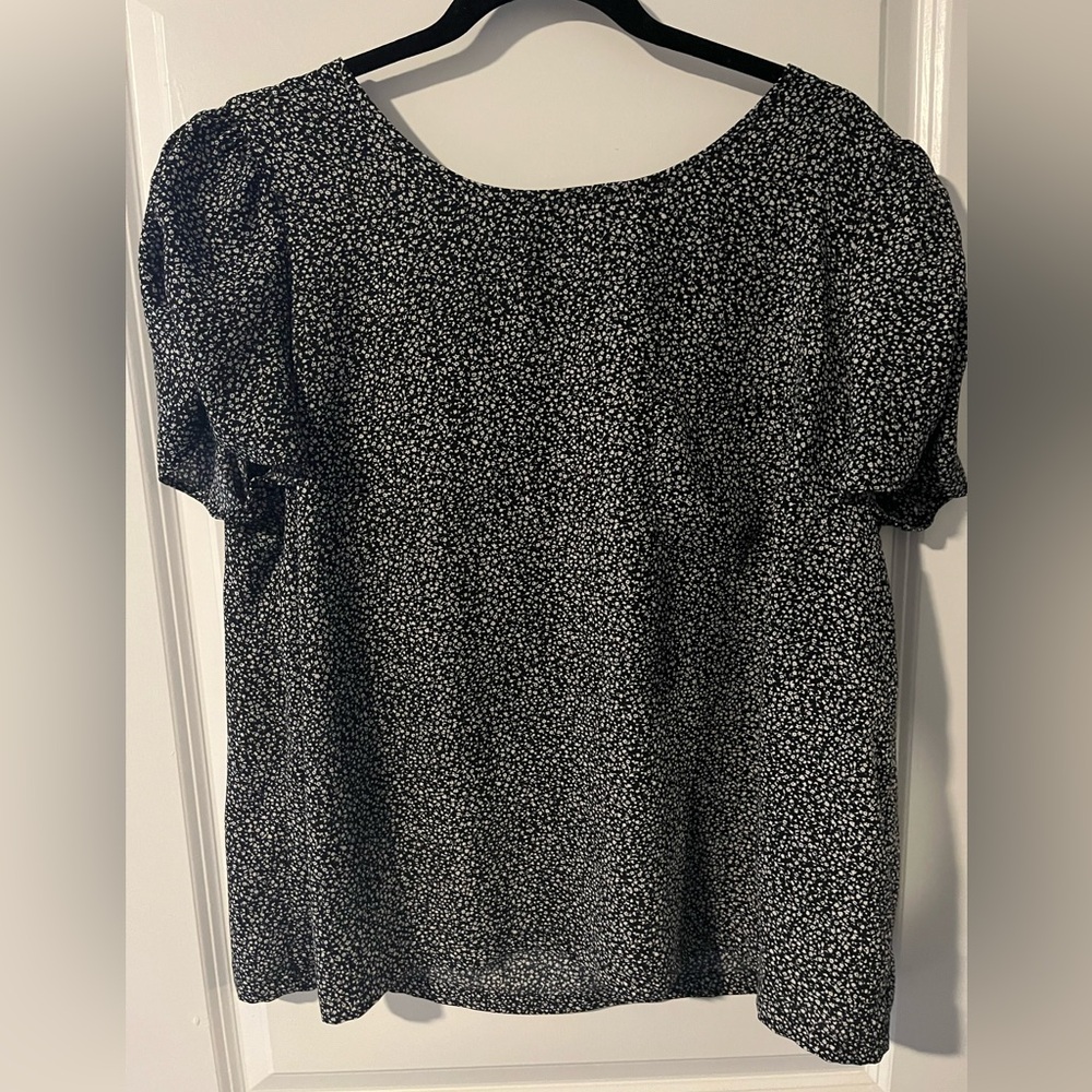 XL Lauren Conrad blouse.